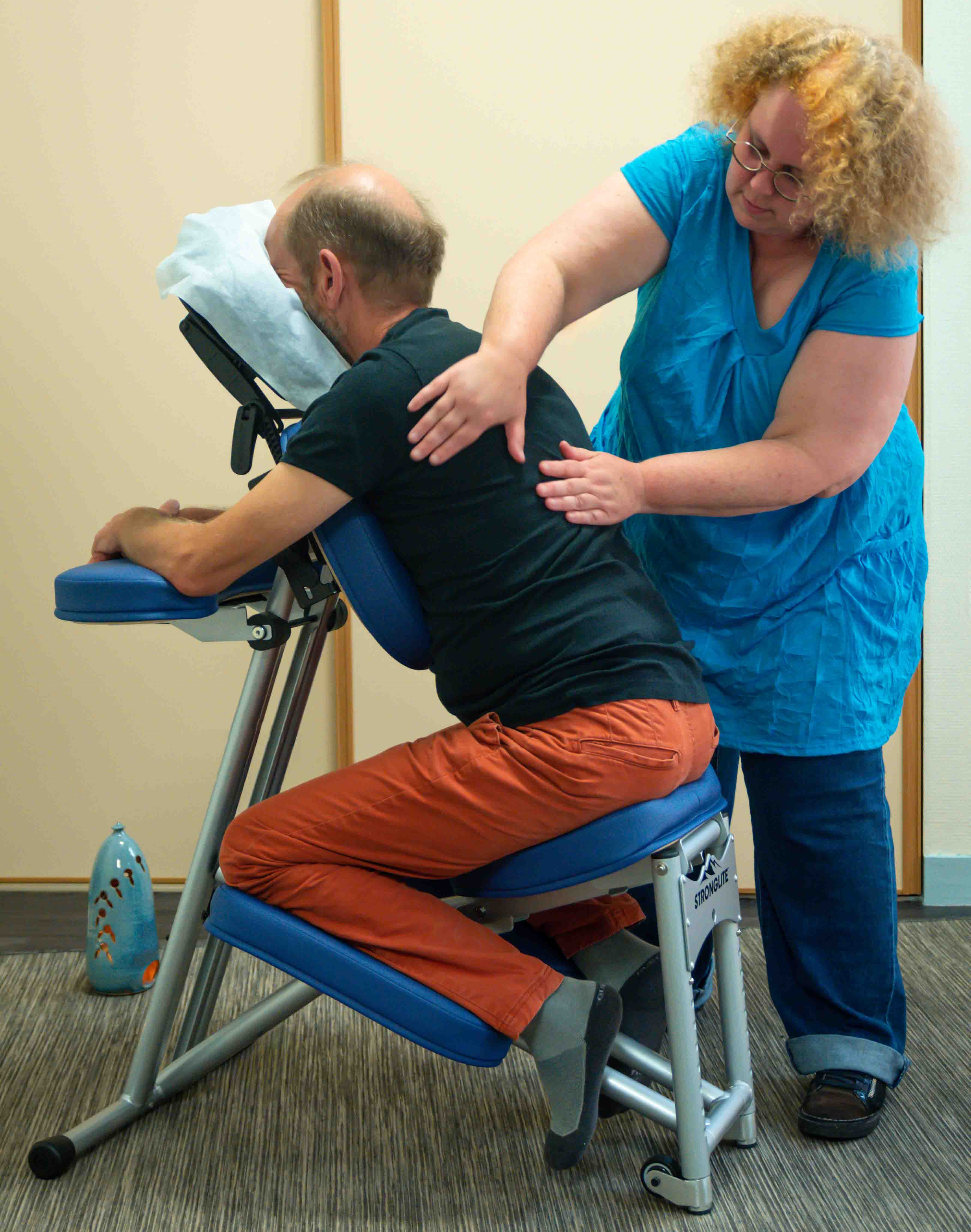 Illustration massage assis